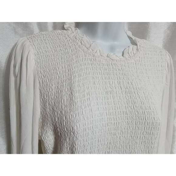ROMANTIC VENUS Smocked puff sleeve Ivory Blouse Cream Top - Picture 1 of 6